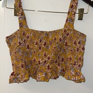 American Eagle crop top!